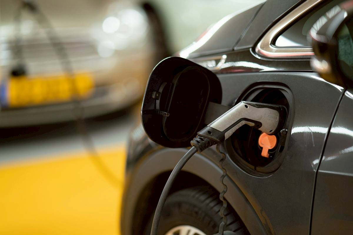 2026 了，電動車取代燃油車的預言是如何失敗的？